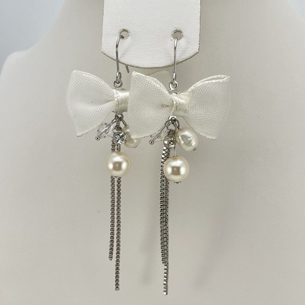 Cute Silver Tone Glass Pearl Beaded Bow Tie Chain Dangle Earrings Preppy Bridal